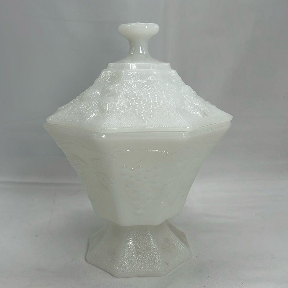 Vintage Milkglass Anchor Hocking Pedestal Candy Jar